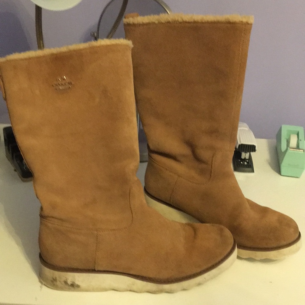 Coach boots